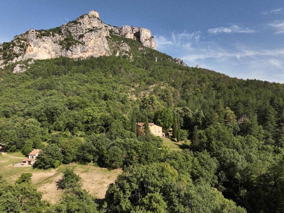 Mymoustiers Villa Exterior photo